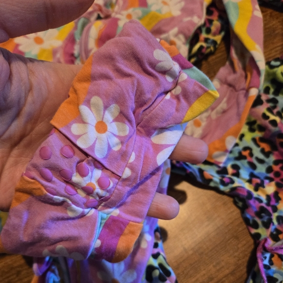 Bums & Roses Ruffle Butt Sleepers - Picture 2 of 8